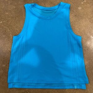 Lululemon Train to Be Tank Size 2 Turquoise Tide TRQT/TRQT Relaxed Fit 06410